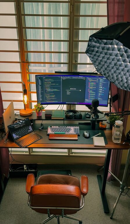 Tips for Creating a Relaxing Home Workspace to Boost Productivity